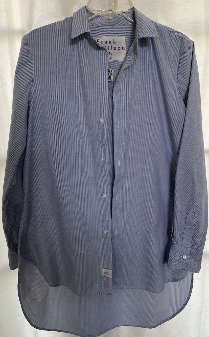 Frank & Eileen Pinstriped Womens Shirt Small Blue White Long Sleeve Button Down